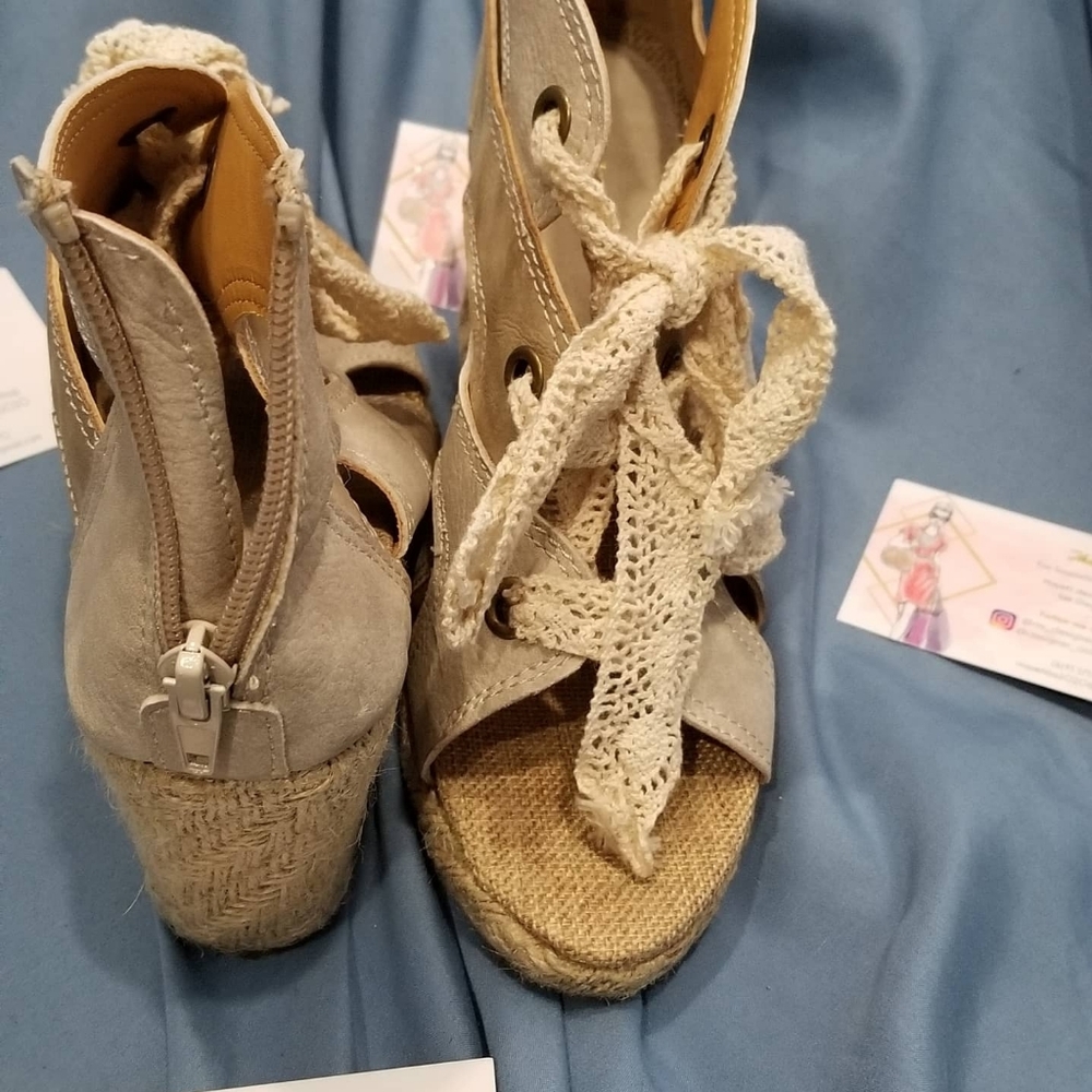 Wedges - Picture 2 of 4